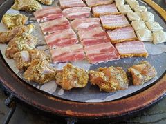 -隔壁老王·家常云南菜(花巷店)