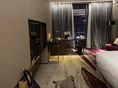 -广州天河希尔顿酒店