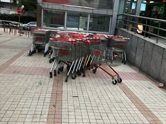 -卜蜂莲花(杨高南路店)