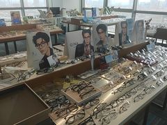 -亚美视光眼镜店(重庆路活力城店)