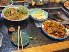 -臻牛烤肉