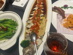 -艳阳天民俗村(公园路店)