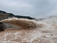 -黄河小浪底水利枢纽风景区