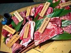 -铭牛烧肉·和牛海鲜自助(高新月牙湖店)