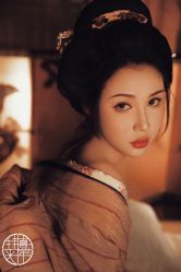 点击看大图 -持熹光年写真体验馆
