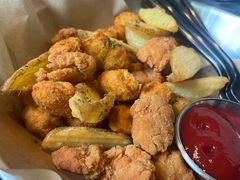 -J Create城市露营咖啡·简餐·宠物(上海动物园店)