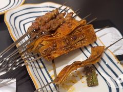 -许哥东北烧烤·铁丳烤串·宫后夹肉(繁花中心店)