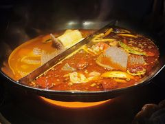 -湊湊火锅·茶憩(杭州湖滨银泰in77店)