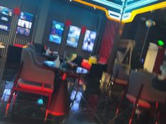 -屋有岛沉浸游戏旗舰店(中山公园店)
