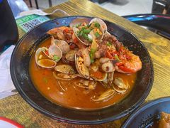 -老闵田螺馆·南昌特色小炒(梦时代店)