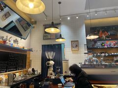 -Be Lived Cafe比例咖啡(摩天轮店)
