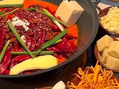 -芈重山老火锅(广州首店)