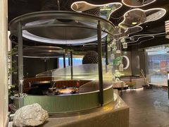-湊湊火锅·茶憩(杭州湖滨银泰in77店)