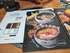 -肥肥虾庄·金牌油焖大虾(杨园滨江时代walk店)