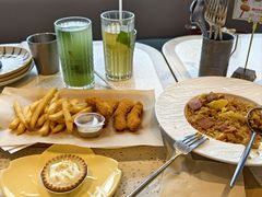 -必胜客(璞丽中心店)