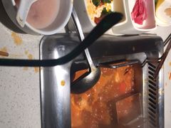 -海底捞火锅鲜切牛肉主题店(长寿路店)