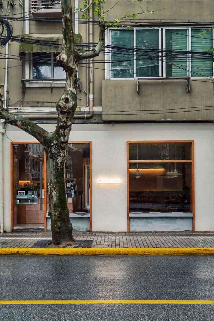 blacksheep espresso(茂名南路店)-"一直埋头在家阅读 找个多云日子