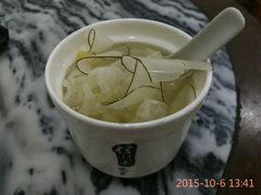 川贝炖雪耳-信行丰炖品皇店(光孝路店)