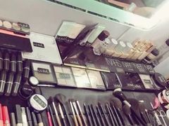 -ME觅妆·定制美妆·彩妆私教(菱角湖店)