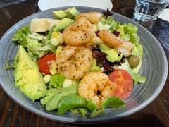 牛油果大虾色啦-榖屋house of flour(张江首店)