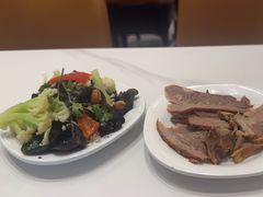 -德元兰州纯汤牛肉面(龙阳路店)