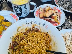 杂酱干拌面-東茅街茶馆