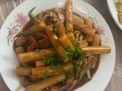 毛蟹炒年糕-妈妈的小作坊(陈家镇店)