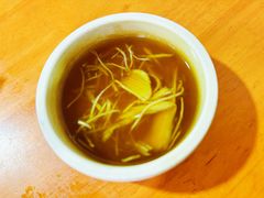-莱莱小笼·乔艾