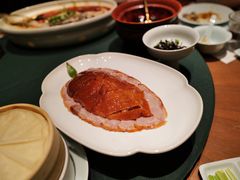 -荷风细雨·中国茶宴(世纪大道店)
