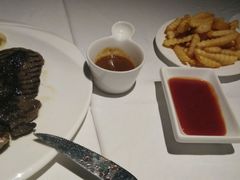 -哈布斯扒房(华发商都店)