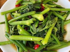 -牛八宝桂林米粉(八里庄店)