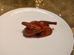 手撕乳鸽-炳胜公馆(珠江新城店)