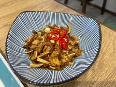 热卤猪耳朵-小明同学(三里屯店)