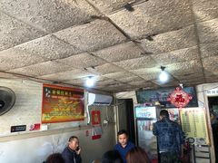大堂-吴淞老街砂锅馄饨(北兴路店)