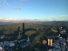 -顶鲜101美食美景餐厅