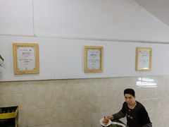 大堂-鑫悦楼煎蟹·16年海鲜大排档