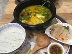 -妈妈故事米线(市府恒隆店)