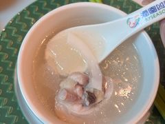 -润园四季椰子鸡火锅(卓越INTOWN店)