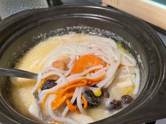 云南过桥米线-云海肴云南菜·蒸汽石锅鱼(青岛万象城店)