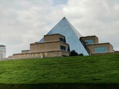 -上海市龙华烈士陵园