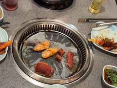 -金滏山烤肉·海鲜·火锅自助餐厅(襄阳万达店)