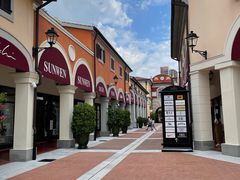 -佛罗伦萨小镇广佛名品奥特莱斯(疏港路店)