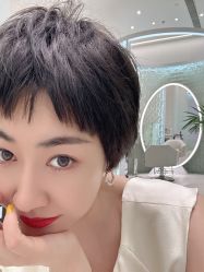 -Meng Lang 梦郎白金店