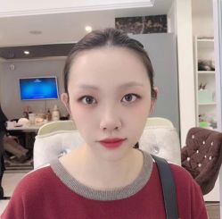 -莲姿娜·半永久纹眉皮肤管理