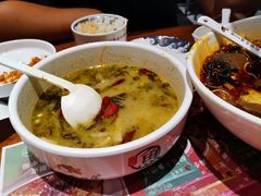 -渝是乎酸菜鱼(龙旗购物中心店)