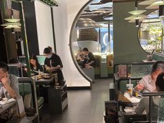 -湊湊火锅·茶憩(杭州湖滨银泰in77店)