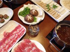 -重庆小天鹅(英雄山路店)