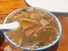 -清真高老大牛排胡辣汤(嵩山路总店)