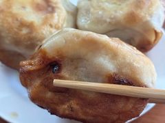 -宝瑞门钉肉饼店