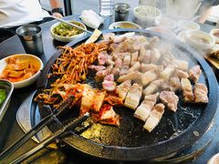 -Dombe豚(黑猪肉街店)